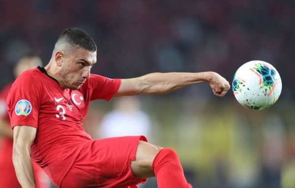 Arsenal ve Manchester United, Merih'i izleyecek