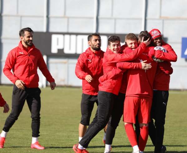 Sivasspor'da Fatih Karagümrük maçı hazırlıkları devam etti