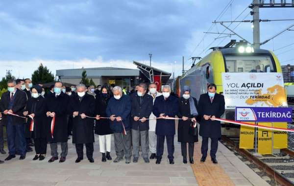 Tekirdağ'dan Avrupa'ya ilk ihracat yükü trenle Avrupa'ya gönderildi