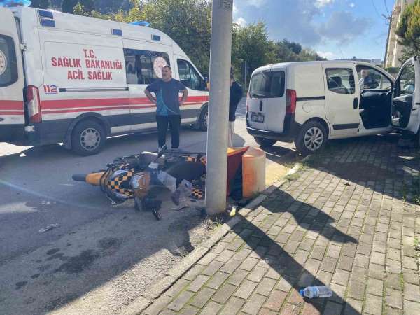 Bursa'da eğitim pistinde feci kaza...Ehliyetsiz genç kuryeye çarptı