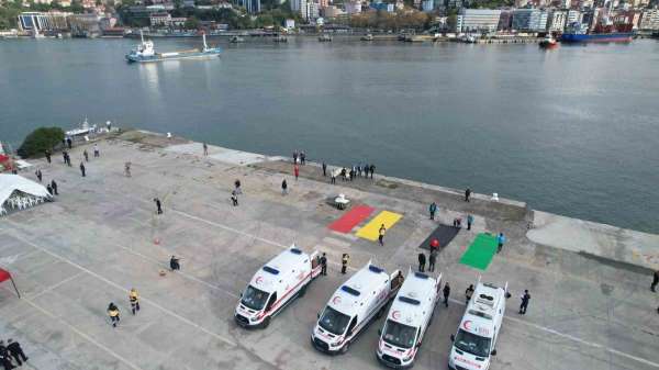 İki yıl önce gemi facialarının yaşandığı Zonguldak'ta gemi kazası tatbikatı düzenlendi