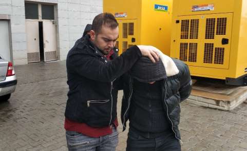 18 suçtan yakalaması ve 10 yıl hapis cezası bulunan şahıs uyuşturucu ticaretinde