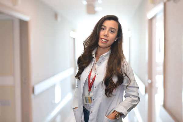 'İmplant tedavisi kolay ve güvenilir bir uygulama'