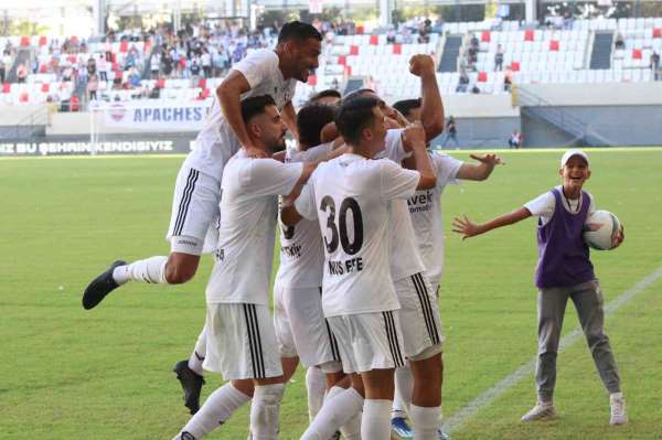Altay, Isparta 32 Spor'u ağırlıyor