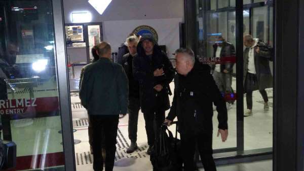 Beşiktaş, Trabzon'a geldi