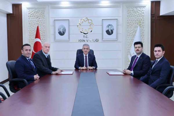 Mardin'de 'Galatasaray Adnan Polat Spor ve Eğitim Merkezi' için protokol imzalandı