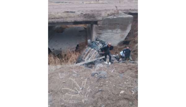 Sivas'ta trafik kazası: 1 ölü, 2 yaralı