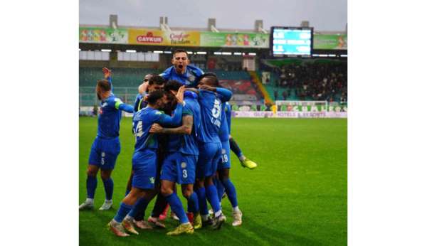 Trendyol Süper Lig: Çaykur Rizespor: 3 - Eyüpspor: 0