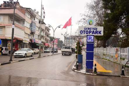 Alaşehir'e 500 araçlık ücretsiz otopark