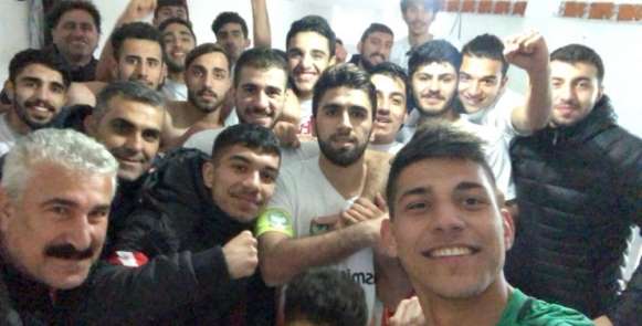 Amed Sportif Faaliyetler'in gençleri şampiyonluğu garantiledi