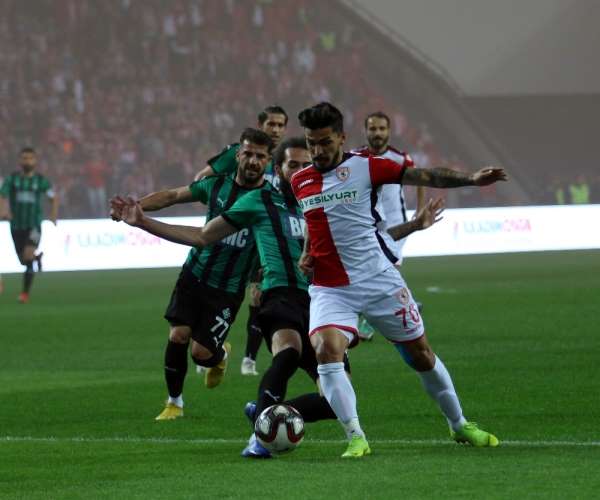 TFF 2. Lig Play-Off Çeyrek Final: Yılport Samsunspor: 0 - Sakaryaspor: 0 