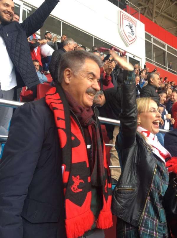 Başkan Deveci'den taraftara 'tatlı' destek