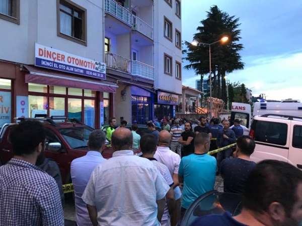 Oto galerici tartıştığı kişi tarafından vurularak öldürüldü 