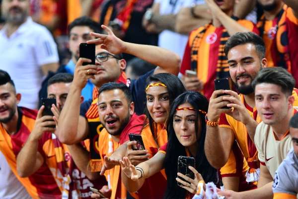 Süper Lig: Galatasaray: 0 - Kasımpaşa: 0 (Maç devam ediyor) 