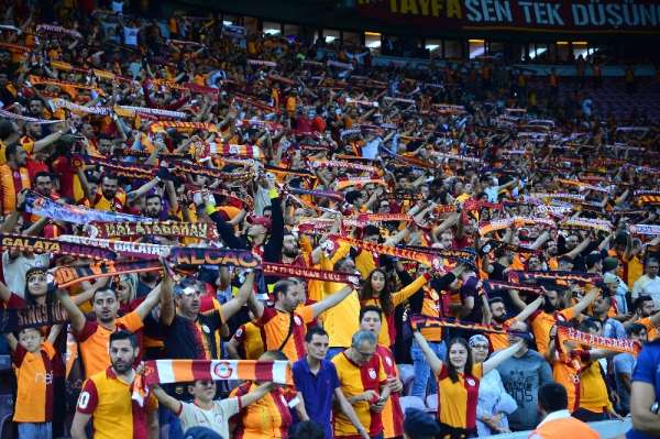 Türk Telekom Stadyumu'ndaki maçı 43 bin 472 kişi izledi 