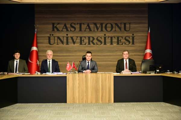 Kastamonu Üniversitesi'nde senato toplantısı gerçekleştirildi