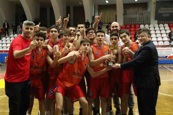 Aydın'da Erkekler U16 Basketbol Turnuvası'nın şampiyonu belli oldu