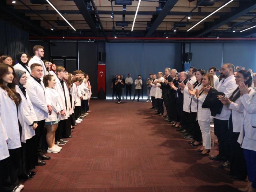 Samsun'da Tıp öğrencilerinin 'beyaz önlük' heyecanı