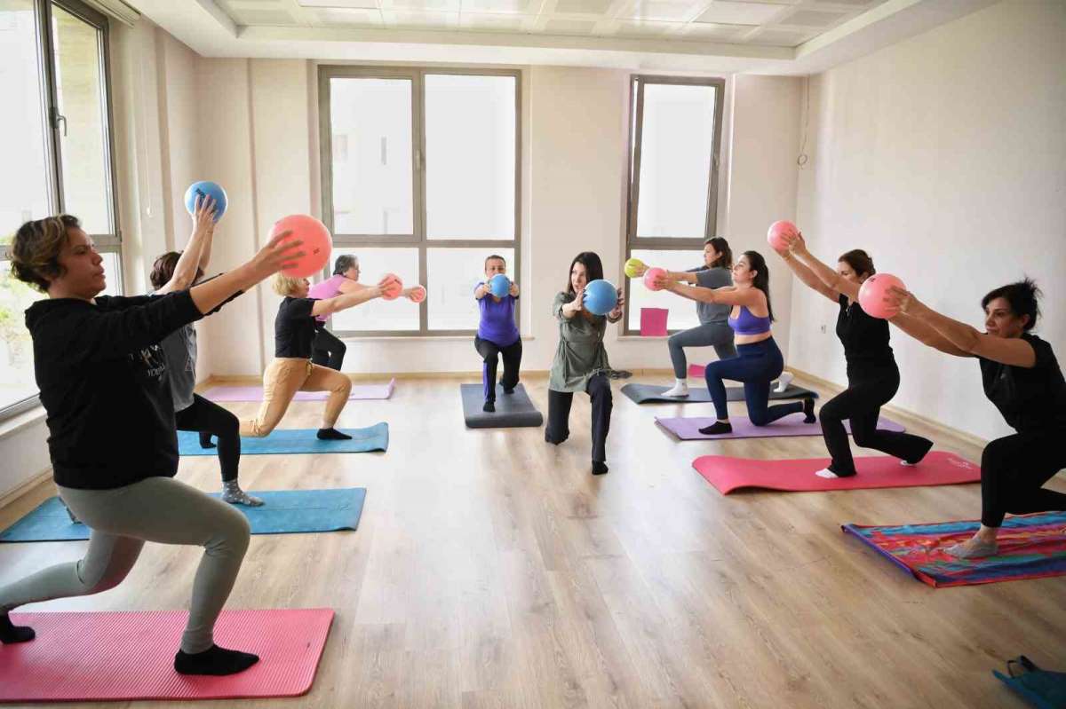 Konyaaltı'nda spor kursları kırsal mahallelerde de yayılıyor
