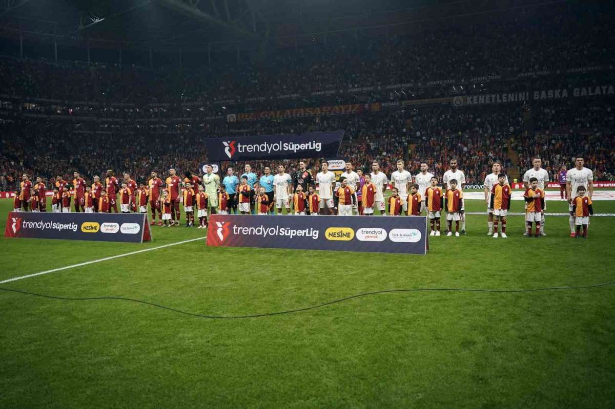 Trendyol Süper Lig: Galatasaray: 0 - Antalyaspor: 0