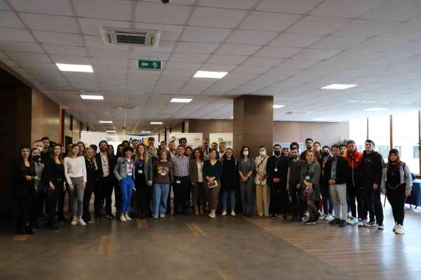 FoodHack İstanbul etkinliği İstanbul Arel Üniversitesi'nde gerçekleşti