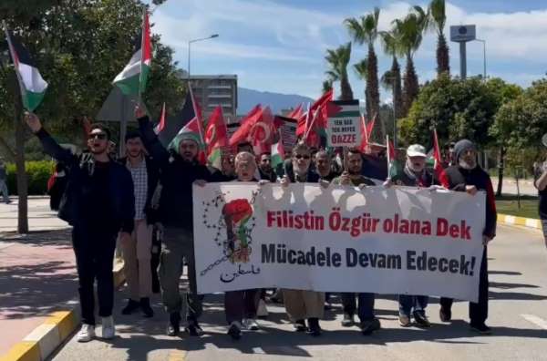 Üniversite öğrencilerinden Gazze'ye destek yürüyüşü