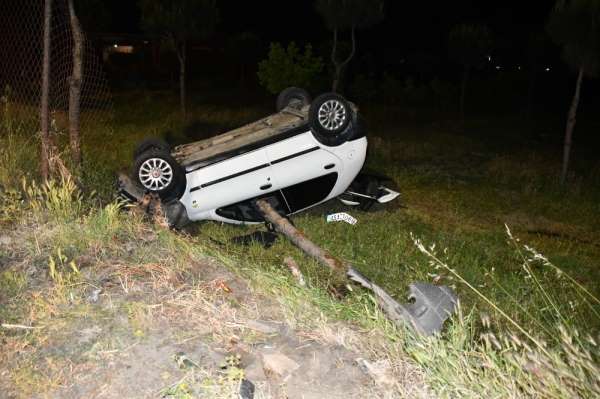 Otomobiliyle takla atıp kaza yapan sürücü aracını bırakıp kaçtı