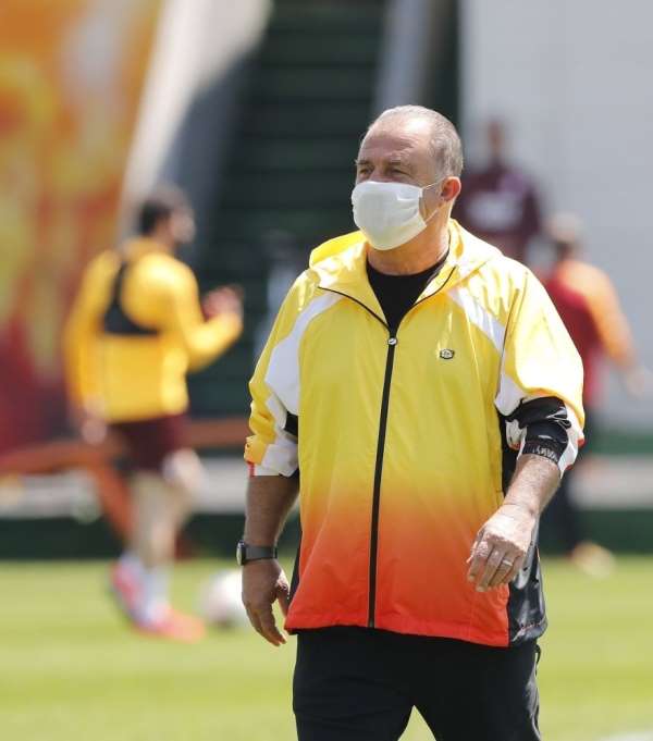 Süper Lig'de en çok konuşulan teknik direktör Fatih Terim oldu