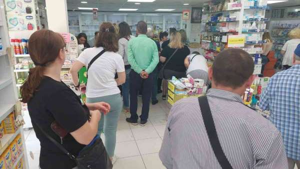 Bulgarlar ucuz ilaç için Tekirdağ'a akın etti - Tekirdağ haber