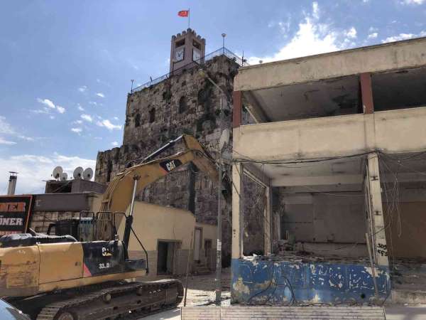 Sinop Meydan Projesi'nde son yıkımlar başladı - Sinop haber