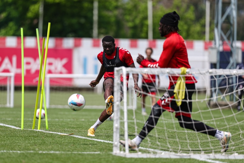 Samsunspor'da, Sivasspor mesaisi sürüyor