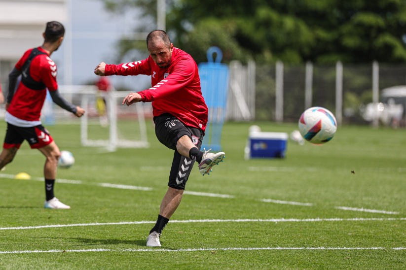 Samsunspor'da, Sivasspor mesaisi sürüyor