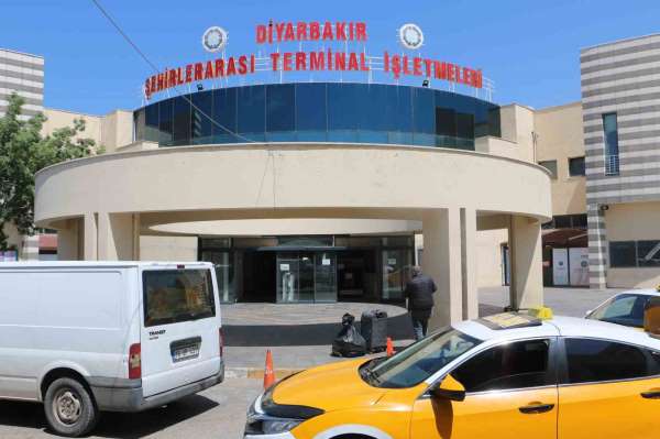Diyarbakır Şehirler Arası Otobüs Terminal'inde firmalar bayram tatili için son günlerden umutlu