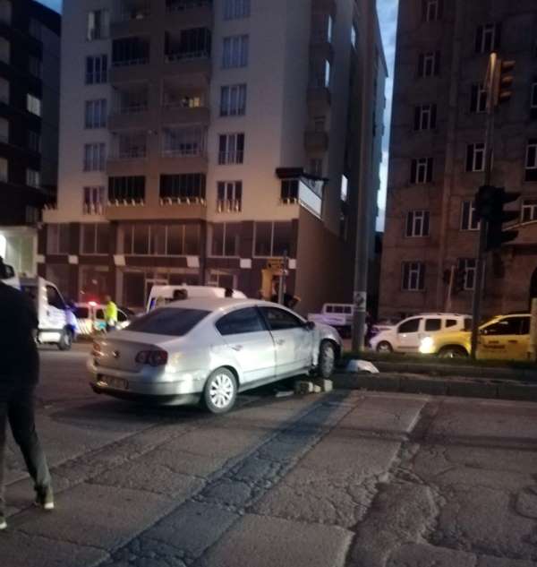 Tatvan'da trafik kazası: 5 yaralı 
