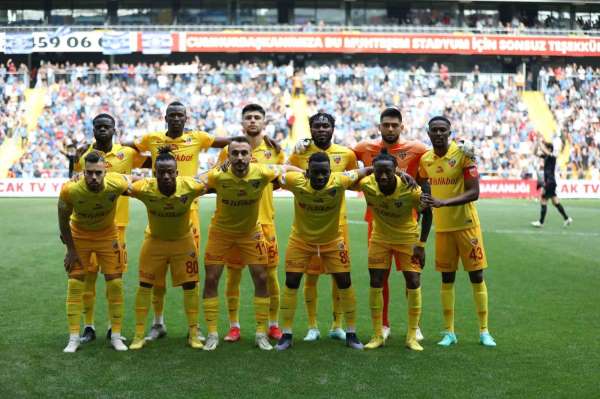 Kayserispor'da 11 ülkeden futbolcu forma giydi