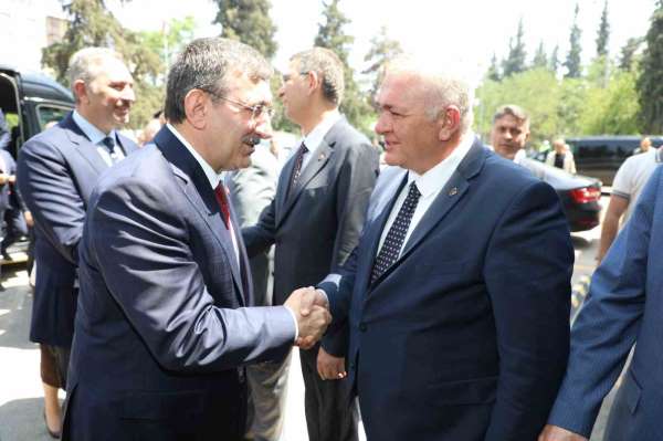 GTB Başkanı Akıncı, sektörel talepleri Cumhurbaşkanı Yardımcısı Yılmaz'a sundu