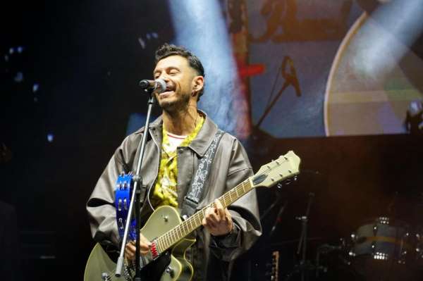 60. Tekirdağ Kiraz Festivali'nde Kolpa ve Buray Tekirdağlıları coşturdu