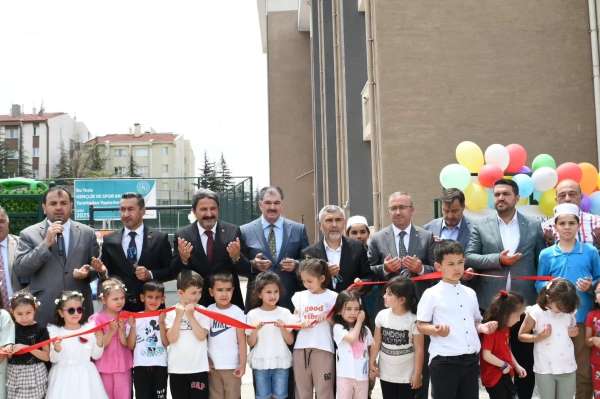 Eskişehir'de Kur'an kursu öğrencileri yeni spor tesislerine kavuştu