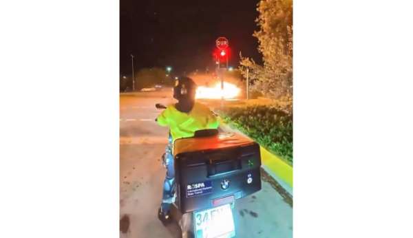 Maltepe Sahili'nde kazada otomobil alev topuna döndü: 2'si ağır 4 yaralı