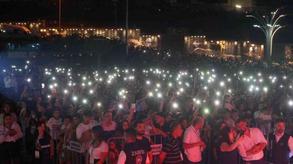 Şırnak'ta Kültür, Sanat ve Gençlik Festivali: 15 bin kişi yaz coşkusuna ortak oldu