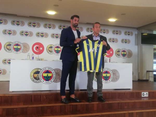 Volkan Demirel, Fenerbahçe'den ayrıldı