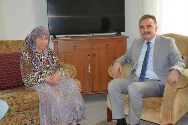 Kaymakam Odabaş'tan şehit annelerine anlamlı ziyaret