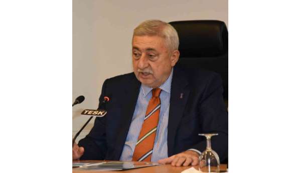 Palandöken: 'Demokrasiye sahip çıkan milletimize minnettarız'