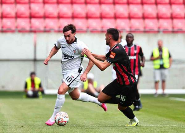 Beşiktaş, hazırlık maçında Spartak Trnava'ya mağlup oldu
