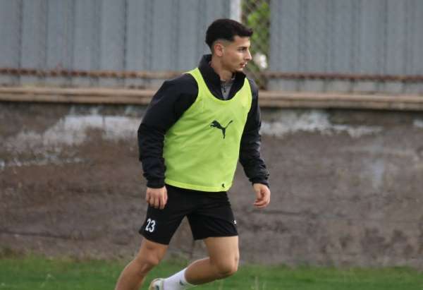 Elazığspor sahaya iniyor