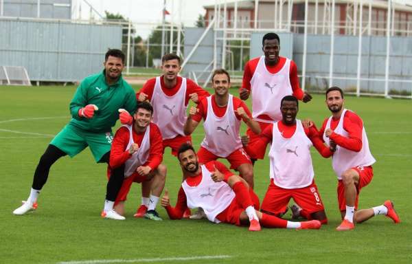 Sivasspor'un Kopenhag ile oynayacağı maçların saati belli oldu