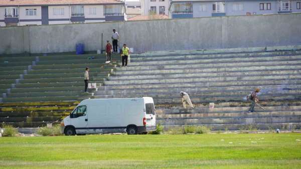 Keçiören'de Bağlum Stadı yenileniyor