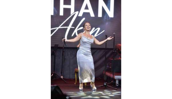 Bodrum'da Nihan Akın rüzgarı esti