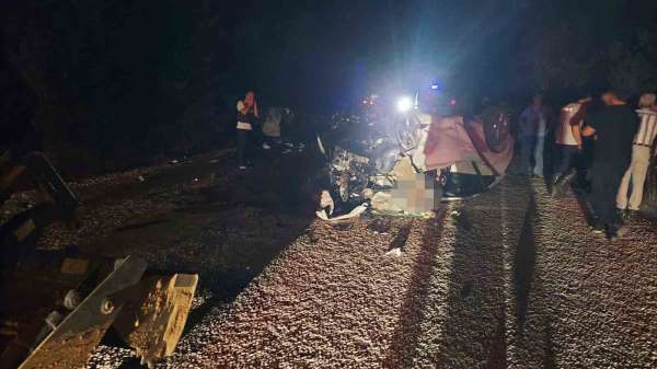 Çanakkale'de 6 kişiye mezar olan kazada kimlikler belli oldu