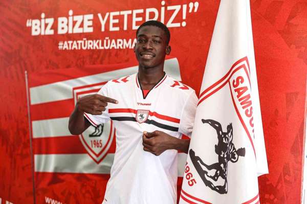 Samsunspor, 18'lik Çadlı futbolcu Daniel ile 5 yıllık sözleşme imzaladı